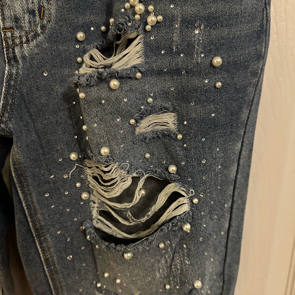 Vocal Crop Jeans, NWT